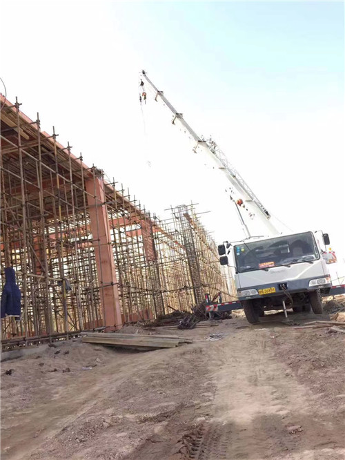 通川区吊车作业的安全注意事项有哪些？